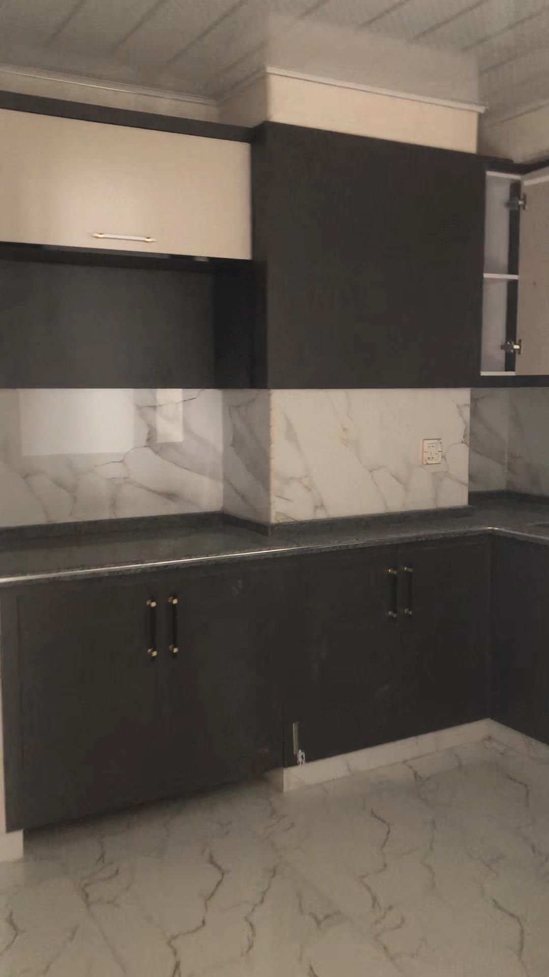 IMG_0130.00_00_42_07.Still001