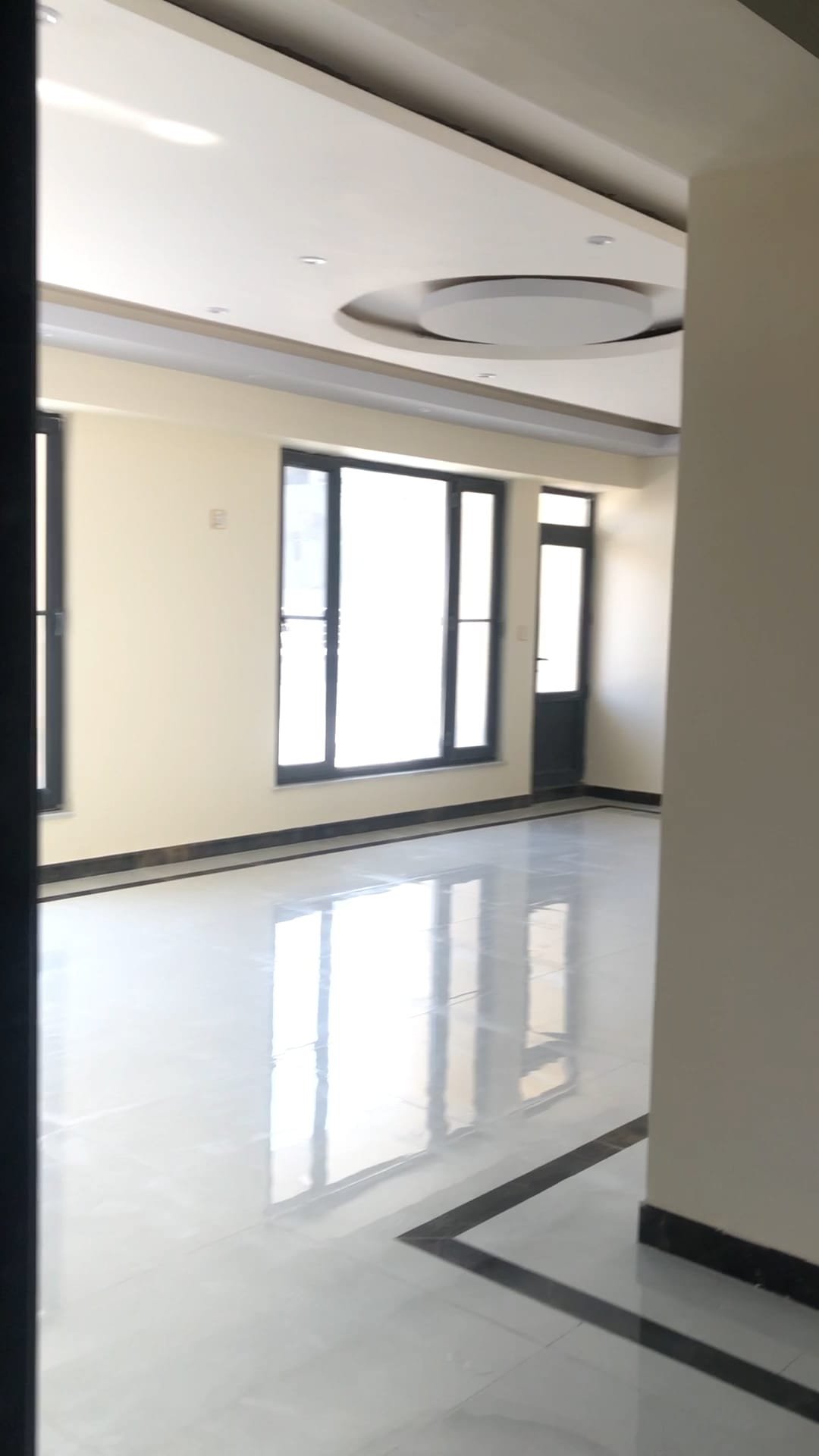 IMG_0130.00_01_29_19.Still006